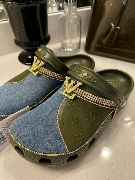 $125 Olive Crocs/Custom order/Flash Sale