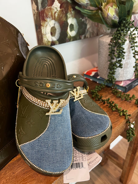 $125 Olive Crocs/Custom order/Flash Sale